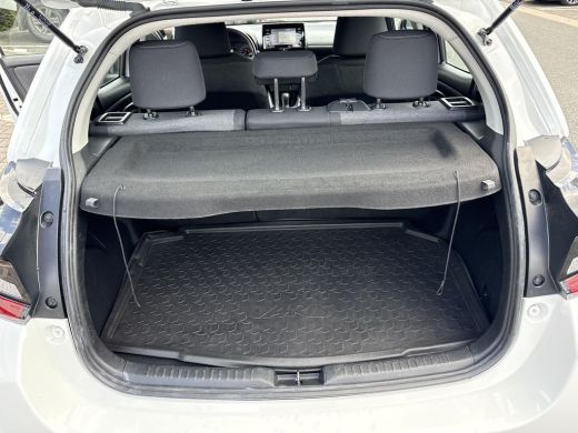 Toyota Yaris 1.5 Hybrid Active ActivLease financial lease