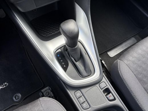 Toyota Yaris 1.5 Hybrid Active ActivLease financial lease