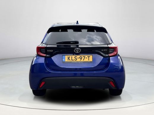 Toyota Yaris 1.5 Hybrid Dynamic **DODE HOEK DETECTIE/ PARKEERSENSOREN/ STOELVERWARMIING** ActivLease financial lease