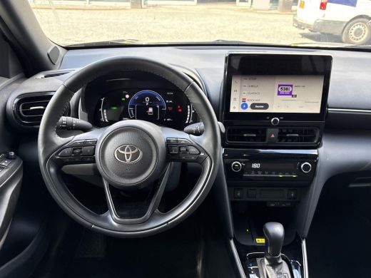 Toyota Yaris Cross 1.5 Hybrid 115 Dynamic **DODE HOEK DETECTIE/ PARKEERSENSOREN/ STOELVERWARMIING** ActivLease financial lease
