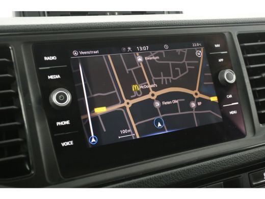 Volkswagen Crafter 2.0 TDI N1* 177PK L3H2 | Dubbellucht | 3500kg Trekgew. | Airco | Cruise | Camera | Carplay | Navi... ActivLease financial lease