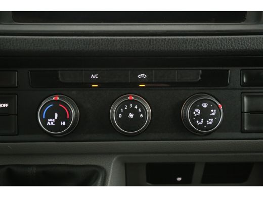 Volkswagen Crafter 2.0 TDI N1* 177PK L3H2 | Dubbellucht | 3500kg Trekgew. | Airco | Cruise | Camera | Carplay | Navi... ActivLease financial lease