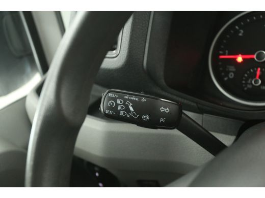 Volkswagen Crafter 2.0 TDI N1* 177PK L3H2 | Dubbellucht | 3500kg Trekgew. | Airco | Cruise | Camera | Carplay | Navi... ActivLease financial lease