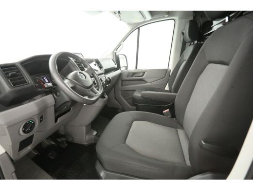 Volkswagen Crafter 2.0 TDI N1* 177PK L3H2 | Dubbellucht | 3500kg Trekgew. | Airco | Cruise | Camera | Carplay | Navi... ActivLease financial lease