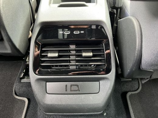 Volkswagen ID.4 Pro 77 kWh | Trekhaak | Clima | Stoelverwarming | ACC | App connect | SOH 94% | HUD | ActivLease financial lease