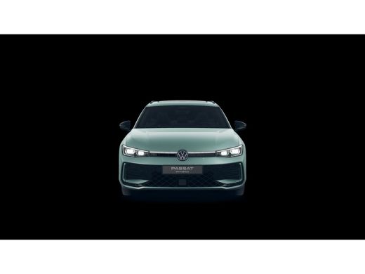 Volkswagen Passat Variant 1.5 eHybrid R-Line Business | Trekhaak | Pano Dak  | 5J Garantie | Black Style | 272Pk | ActivLease financial lease