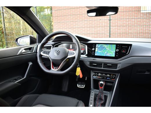 Volkswagen Polo GTI 2.0 TSI 210PK DSG GTI-SPORT IQ-LIGHT/PDC/CARPLAY ActivLease financial lease