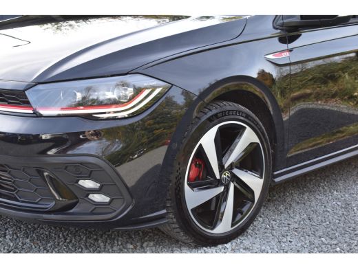 Volkswagen Polo GTI 2.0 TSI 210PK DSG GTI-SPORT IQ-LIGHT/PDC/CARPLAY ActivLease financial lease
