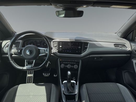 Volkswagen T-Roc 1.5 150pk TSI R-Line Navigatie 'Discover Media' | Achteruitrijcamera (Rear View) | 	Koplampverlic... ActivLease financial lease