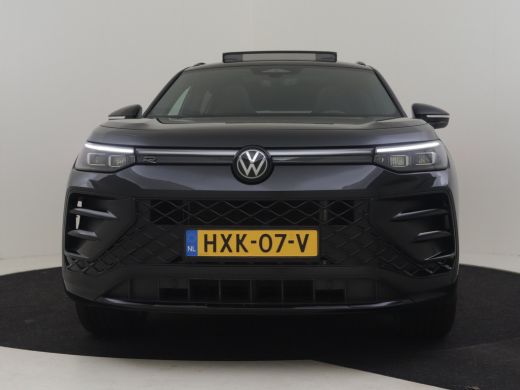 Volkswagen Tayron 1.5 eHybrid R-Line Edition 204Pk DSG/AUTO | Panorama-dak | SOH 100% | Keyless | Achteruitrijcamer... ActivLease financial lease