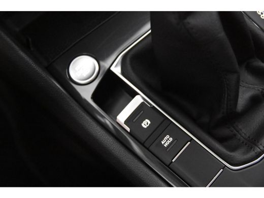 Volkswagen Tiguan 1.5 TSI ACT *1ste Eigenaar*Navigatie*Camera* ActivLease financial lease