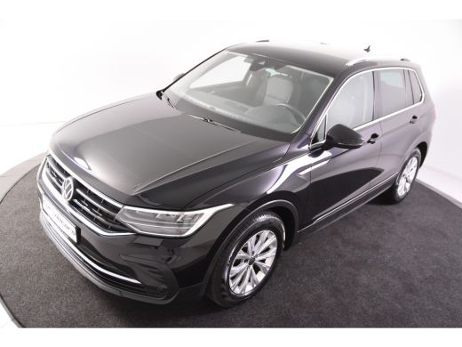 Volkswagen Tiguan 1.5 TSI ACT *1ste Eigenaar*Navigatie*Camera* ActivLease financial lease