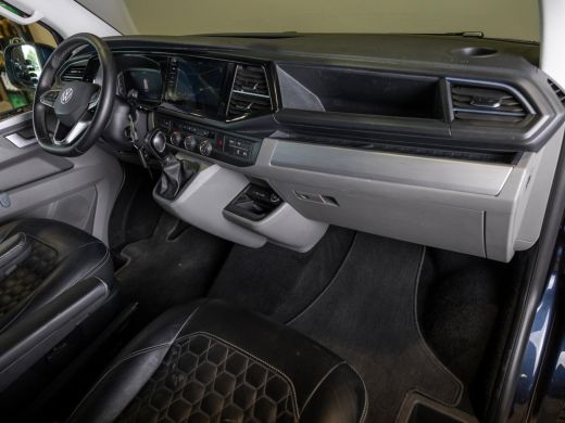 Volkswagen Transporter 2.0 TDI L2H1 30 Bulli 75 Edition / 204pk / Achteruitrij camera / Stoelverwarming / Leder / Virtua... ActivLease financial lease