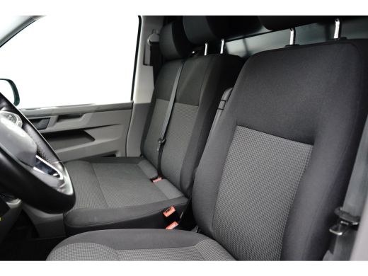 Volkswagen Transporter L2 Comfort 2.0 TDI 150PK DSG AUtomaat Camera | Adaptive Cruise | Trekhaak | 2x schuifdeur | Stoel... ActivLease financial lease