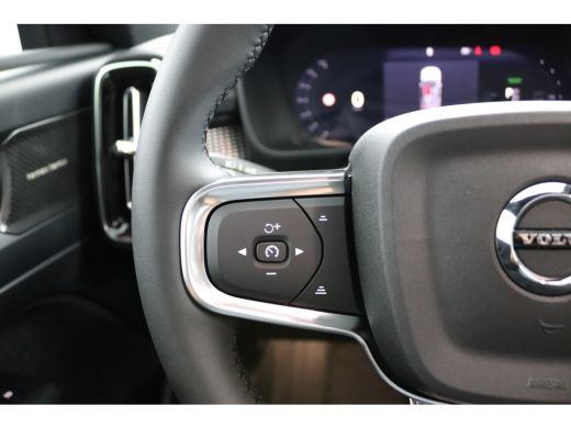 Volvo  EX40 Single Motor Extended Range Plus Dark 82 kWh | Panoramadak | Harman/Kardon | 360 Camera | Stoelve... ActivLease financial lease