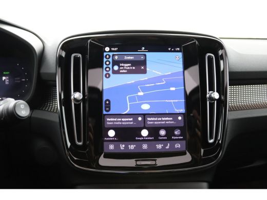 Volvo  EX40 Single Motor Extended Range Plus Dark 82 kWh | Panoramadak | Harman/Kardon | 360 Camera | Stoelve... ActivLease financial lease