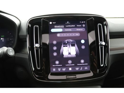Volvo  EX40 Single Motor Extended Range Plus Dark 82 kWh | Panoramadak | Harman/Kardon | 360 Camera | Stoelve... ActivLease financial lease