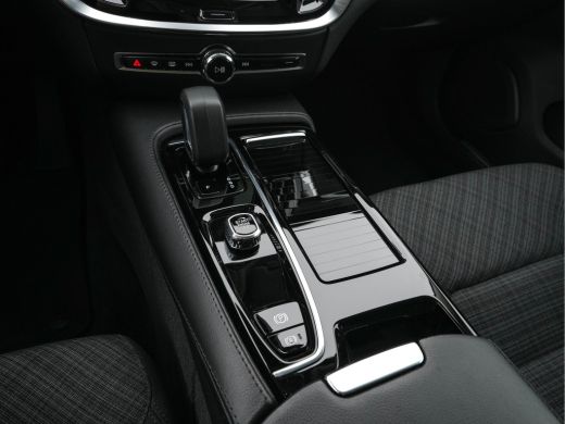 Volvo  V60 2.0 T6 Core Bright AWD (Plug-In) {SoH-97%} (INCL-BTW)  Aut. *FULL-LED | DIGI-COCKPIT | CAMERA | H... ActivLease financial lease