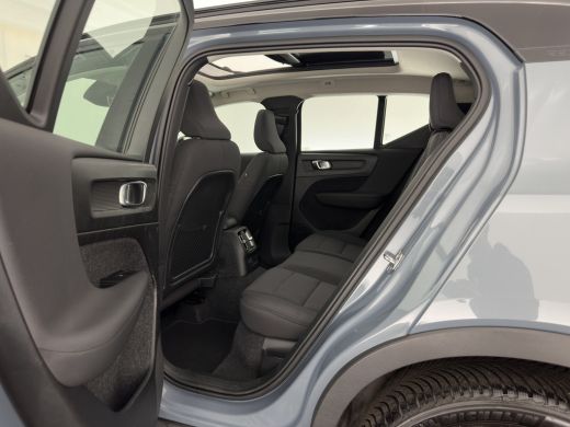 Volvo  XC40 1.5 T4 Recharge R-Design Expression {SoH-83%} (Plug-in) (INCL-BTW)  Aut. *PANO | DIGI-COCKPIT | H... ActivLease financial lease