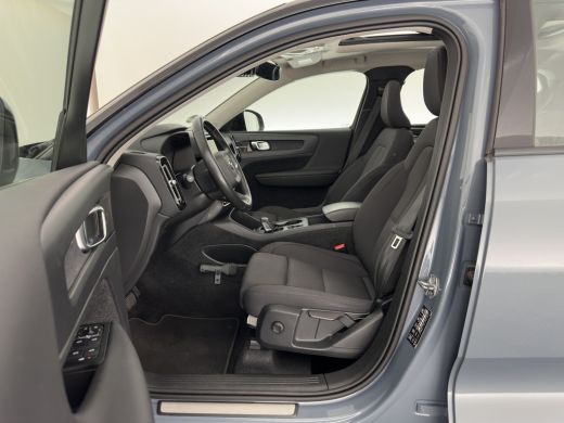 Volvo  XC40 1.5 T4 Recharge R-Design Expression {SoH-83%} (Plug-in) (INCL-BTW)  Aut. *PANO | DIGI-COCKPIT | H... ActivLease financial lease