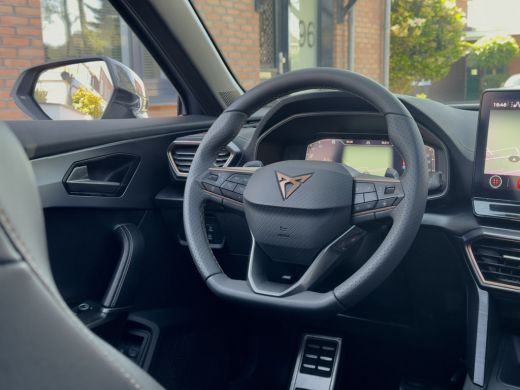 CUPRA Formentor 1.4 e-Hybrid AUT6 VZ COPPER EDITION 245PK PANODAK LEDER NAVI CAMERA DIGI-DASH APPLE-CARPLAY LED L... ActivLease financial lease