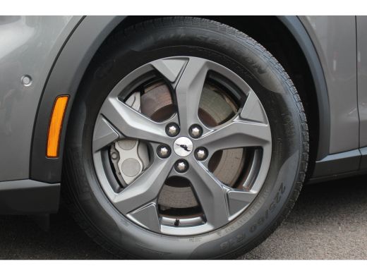 Ford Mustang Mach-E Mach-E Extended RWD 98 kWh | Leder | B&O | Elek. Achterklep | Camera | Adaptive Cruise | Stoel & ... ActivLease financial lease
