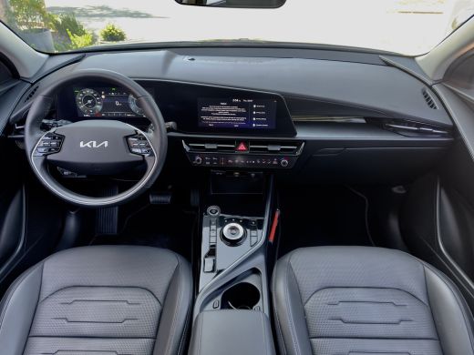 Kia Niro EV DYNAMICPLUSLINE SOH 100% 64.8KWH PANODAK LEDER NAVI CAMERA DIGI-DASH APPLE-CARPLAY HEAD-UP LED LM... ActivLease financial lease