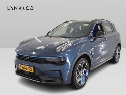 Lynk & Co 01 1.5 PHEV 262PK Adapt.Cruise 360&deg; Cam Carplay Zwarte Hemel Plug-in Stoelverw Vol opties! ActivLease financial lease