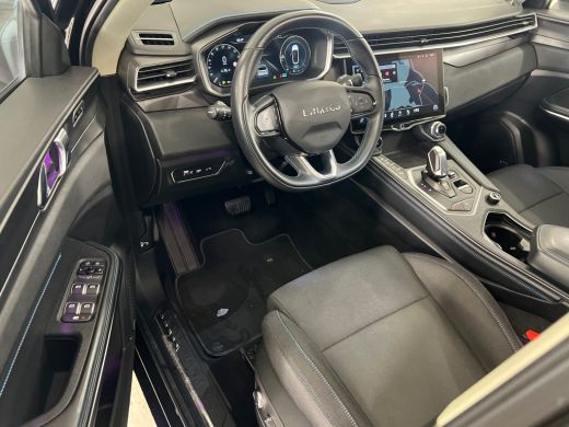 Lynk & Co 01 1.5 PHEV 262PK Black optic Adapt.Cruise 360&deg; Cam Carplay Plug-in Stoelverw Vol opties! ActivLease financial lease
