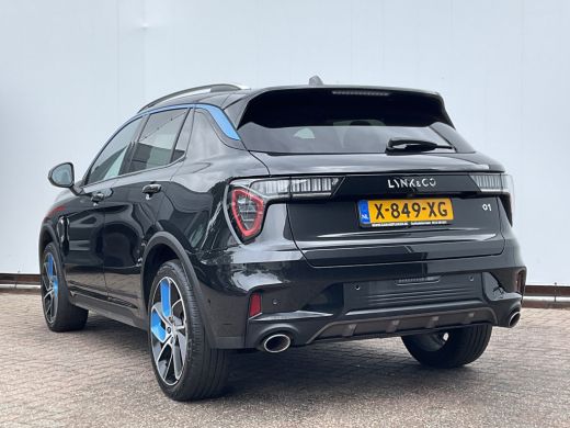 Lynk & Co 01 1.5 PHEV 262PK Zwarte Hemel 2024 Adapt.Cruise 360&deg; Cam Carplay Plug-in Stoelverw Vol opties! ActivLease financial lease