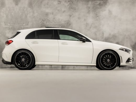 Mercedes-Benz A-Klasse 250 AMG Sport 224Pk Automaat (PANORAMADAK, MEMORY SEATS, 360 CAMERA, BURMESTER, GROOT NAVI, SFEER... ActivLease financial lease