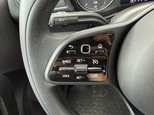 Mercedes-Benz eCitan 112 51 kWh L2 284 WLTP 98,8 (SOH)  Camera MBUX Trekhaak 75kW Snelladen Apple Carplay Cruise Control ActivLease financial lease
