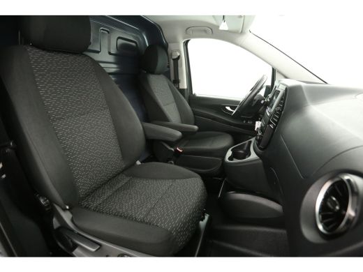 Mercedes-Benz Vito 114 CDI Lang | Automaat | Clima | Camera | Cruise | Trekhaak | Carplay | LED ActivLease financial lease