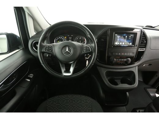 Mercedes-Benz Vito 114 CDI Lang | Automaat | Clima | Camera | Cruise | Trekhaak | Carplay | LED ActivLease financial lease