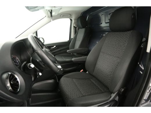 Mercedes-Benz Vito 114 CDI Lang | Automaat | Clima | Camera | Cruise | Trekhaak | Carplay | LED ActivLease financial lease