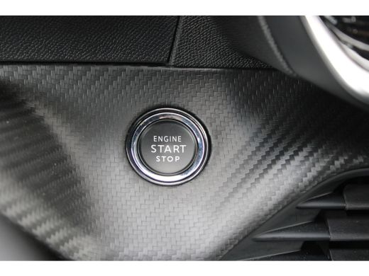 Peugeot 2008 1.2 Hybrid 145 GT | Automaat | Navigatie | Camera voor + achter | Massage | Stoelverwarming | Alc... ActivLease financial lease
