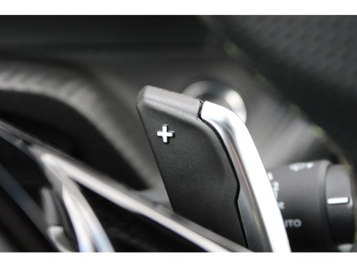 Peugeot 2008 1.2 Hybrid 145 GT | Automaat | Navigatie | Camera voor + achter | Massage | Stoelverwarming | Alc... ActivLease financial lease