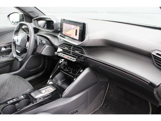 Peugeot 2008 1.2 Hybrid 145 GT | Automaat | Navigatie | Camera voor + achter | Massage | Stoelverwarming | Alc... ActivLease financial lease