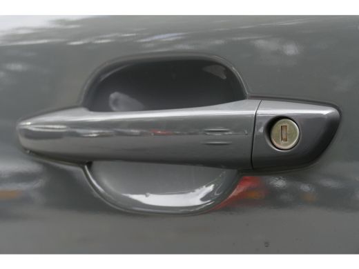 Peugeot e-2008 EV 156PK 54KWH ALLURE AUTOMAAT / CAMERA V+A / 17"LMV / KEYLESS / FULL-LED / / NAVI / CLIMA / PDC ... ActivLease financial lease