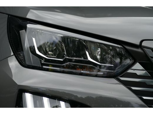 Peugeot e-2008 EV 156PK 54KWH ALLURE AUTOMAAT / CAMERA V+A / 17"LMV / KEYLESS / FULL-LED / / NAVI / CLIMA / PDC ... ActivLease financial lease
