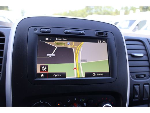 Renault Trafic 2.0 dCi 120pk L2 H1 2x Schuifdeur Airco Navigatie Trekhaak ActivLease financial lease