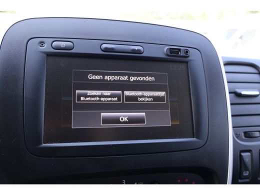 Renault Trafic 2.0 dCi 120pk L2 H1 2x Schuifdeur Airco Navigatie Trekhaak ActivLease financial lease