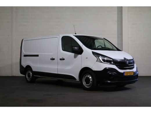 Renault Trafic 2.0 dCi 120pk L2 H1 2x Schuifdeur Airco Navigatie Trekhaak ActivLease financial lease