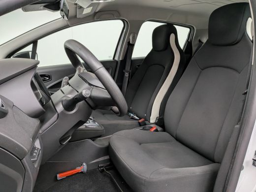 Renault ZOE R110 Life Carshare 52 kWh l Eigen Accu l SOH 100% l Cr Control l Navigatie l Climatronic l Parkee... ActivLease financial lease