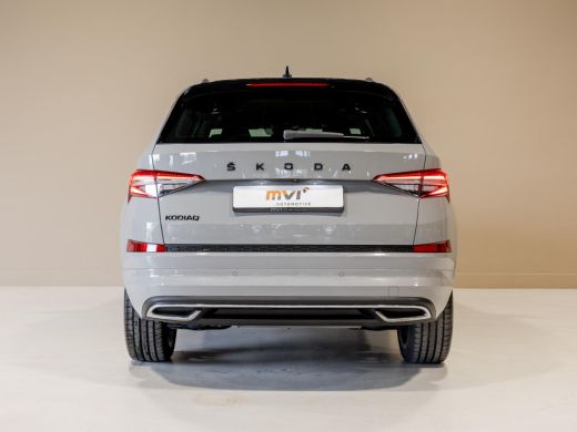 Skoda Kodiaq 1.5 TSI Sportline Business / 150pk / Trekhaak / Panorama dak / Achteruitrij camera / ActivLease financial lease