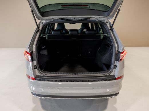 Skoda Kodiaq 1.5 TSI Sportline Business / 150pk / Trekhaak / Panorama dak / Achteruitrij camera / ActivLease financial lease