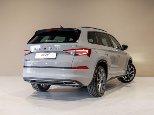 Skoda Kodiaq 1.5 TSI Sportline Business / 150pk / Trekhaak / Panorama dak / Achteruitrij camera / ActivLease financial lease