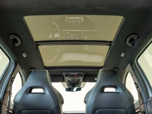 Skoda Kodiaq 1.5 TSI Sportline Business / 150pk / Trekhaak / Panorama dak / Achteruitrij camera / ActivLease financial lease