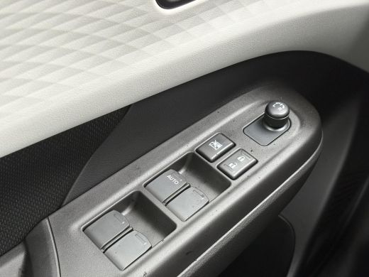 Suzuki Swift 1.2 Comfort Smart Hybrid **NIEUWE AUTO** ActivLease financial lease