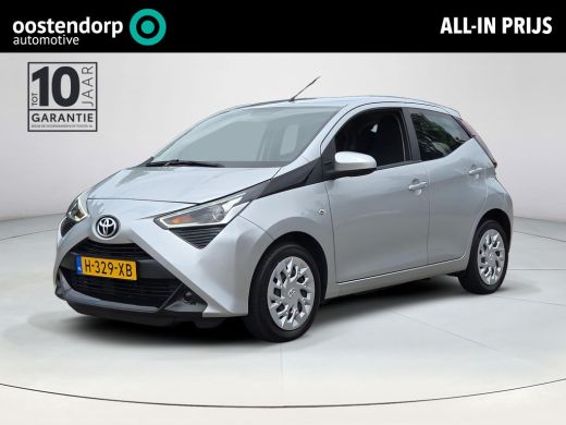 Toyota Aygo 1.0 VVT-i x-play | Apple CarPlay | Parkeercamera | Rijklaar incl. garantie | ActivLease financial lease